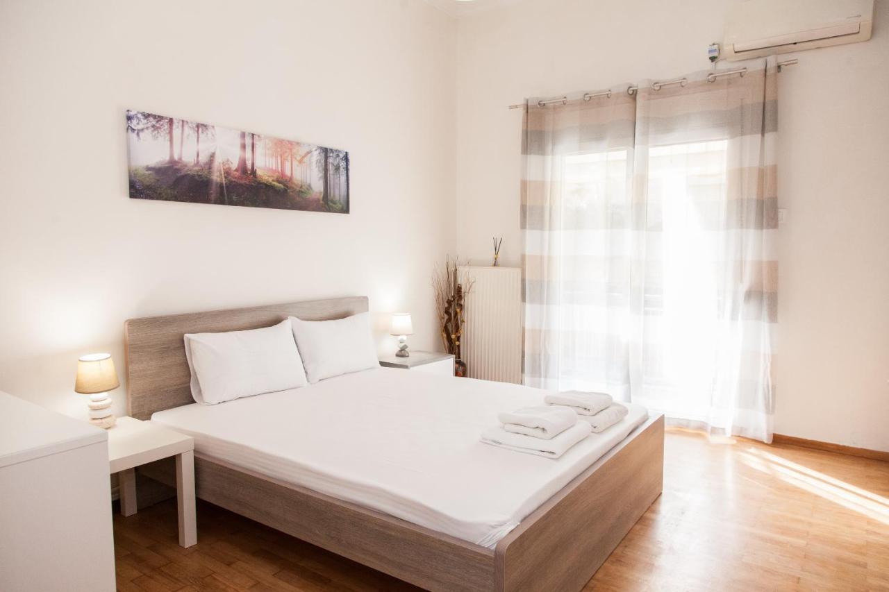 Cozy Apartment Near Stavros Niarchos Park Athén Kültér fotó