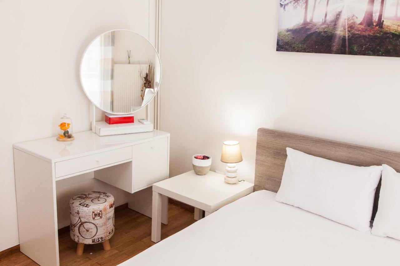 Cozy Apartment Near Stavros Niarchos Park Athén Kültér fotó